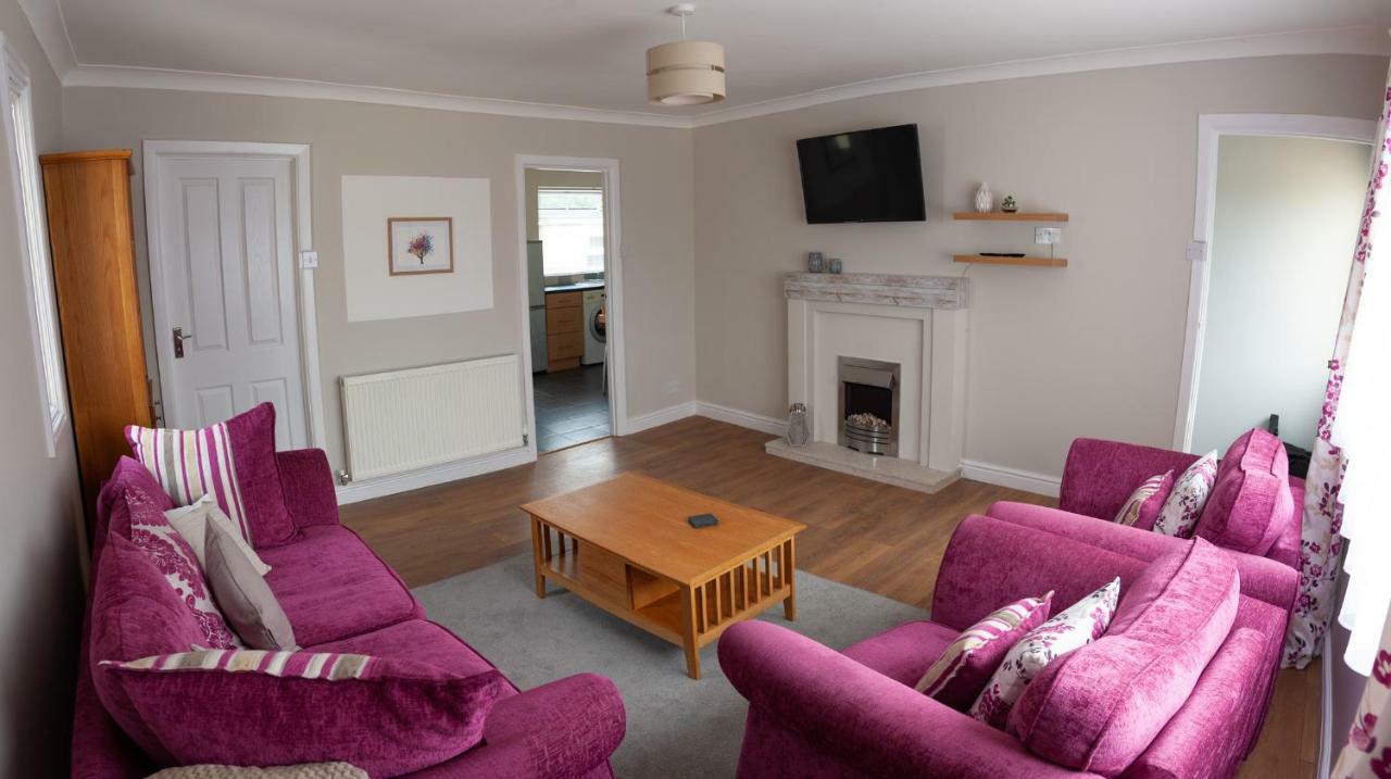 Cwtch Y Coetir Villa Swansea Exterior foto